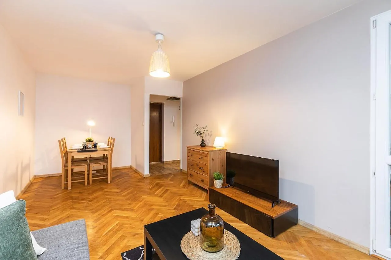 Superapart Piwarskiego 16 Warszawa Polska